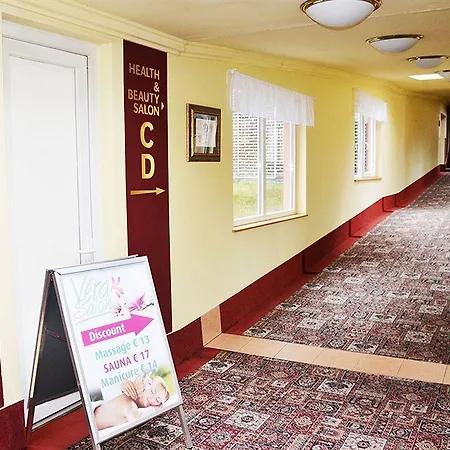 Albion Hotel 4*
