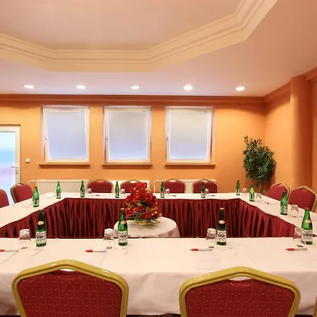 Albion Hotell